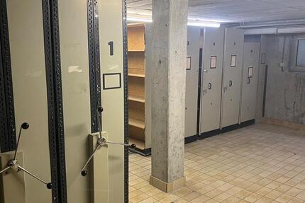 Archiv in Frankfurt-Nieder-Eschbach zimmer