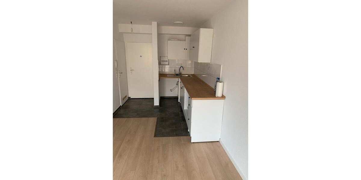 Hochparterre Frankfurt am Main Oberrad - 1 Zimmer, 34 m&sup2;, 590&euro; | Angebot:26604149