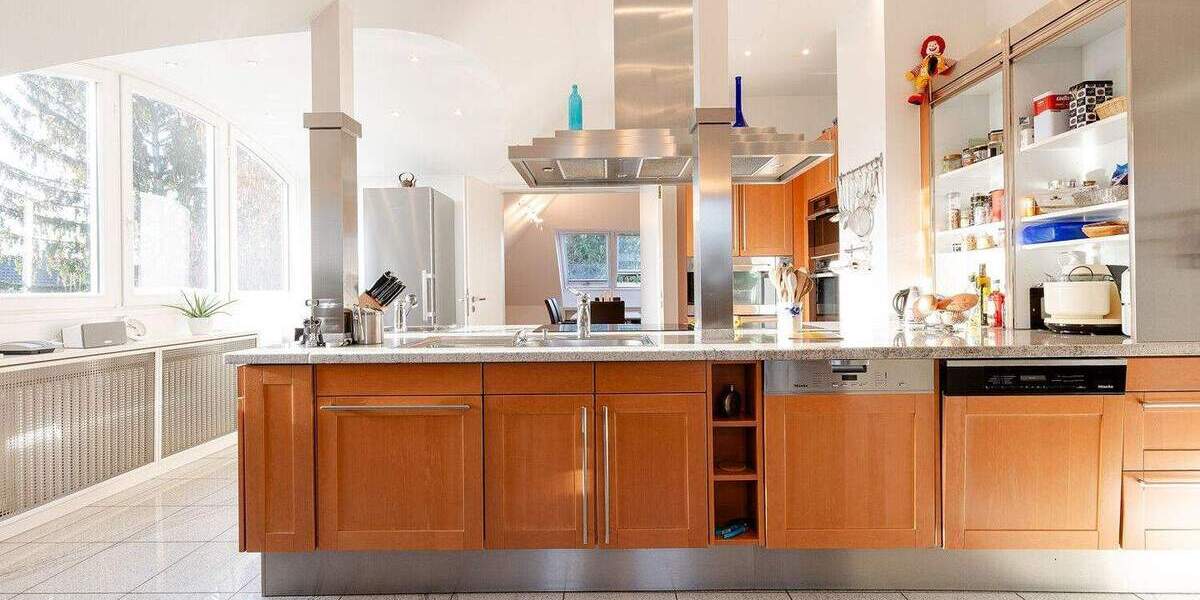 Etagenwohnung Frankfurt am Main Ginnheim - 6 Zimmer, 252 m&sup2;, 2.150.000&euro; | Angebot:24460058