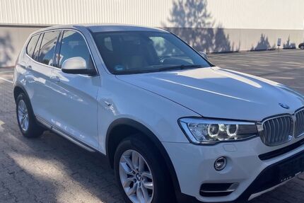 BMW X3 258.000 km 9.900 &euro; Frankfurt am Main 65933