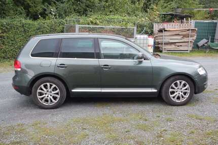 VW Touareg 256.000 km 2.222 &euro; Friedrichsdorf 61381