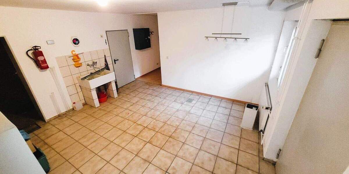 Viel Fläche in gutem Zustand 3 zimmer