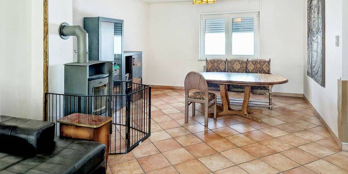 Mehrfamilienhaus, Wohnhaus Frankfurt Bahnhofsviertel - 7 Zimmer, 169 m&sup2;, 479.000&euro; | Angebot:26807060