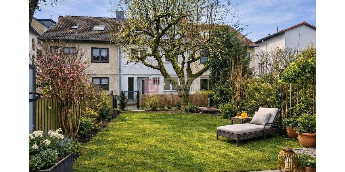 Reihenmittelhaus Frankfurt am Main Eckenheim - 6 Zimmer, 170 m&sup2;, 799.000&euro; | Angebot:25698528