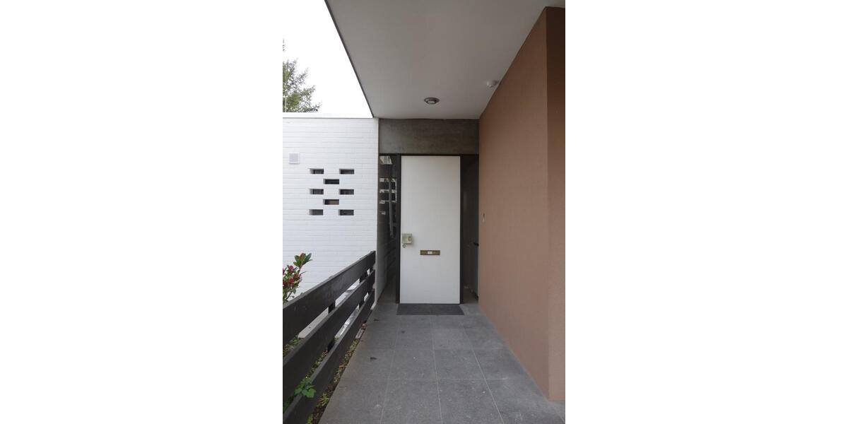 Reihenhaus Frankfurt am Main Innenstadt 3 - 5 Zimmer, 172 m&sup2;, 2.450&euro; | Angebot:25164597