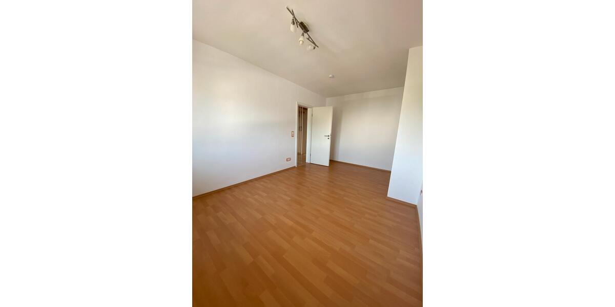 Doppelhaushälfte Bruchköbel - 6 Zimmer, 170 m&sup2;, 550.000&euro; | Angebot:26820265