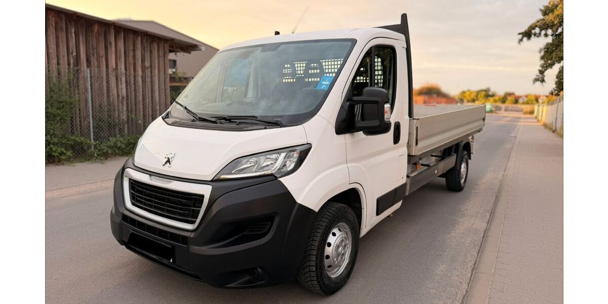 Peugeot Boxer 55.800 km 18.990 &euro; Dieburg 64807