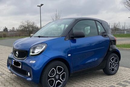 Smart ForTwo 19.980 km 14.850 &euro; Frankfurt 65933