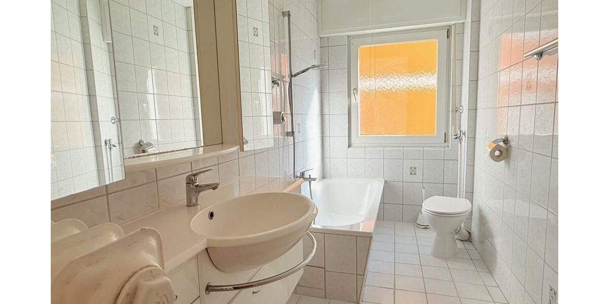 Etagenwohnung Heusenstamm - 5 Zimmer, 133 m&sup2;, 420.000&euro; | Angebot:25705203