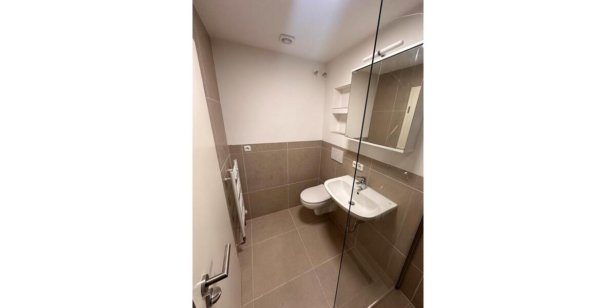 Erstbezug nach Sanierung: 2 Zimmer Wohnung in Frankfurt-Eschershe 2 zimmer