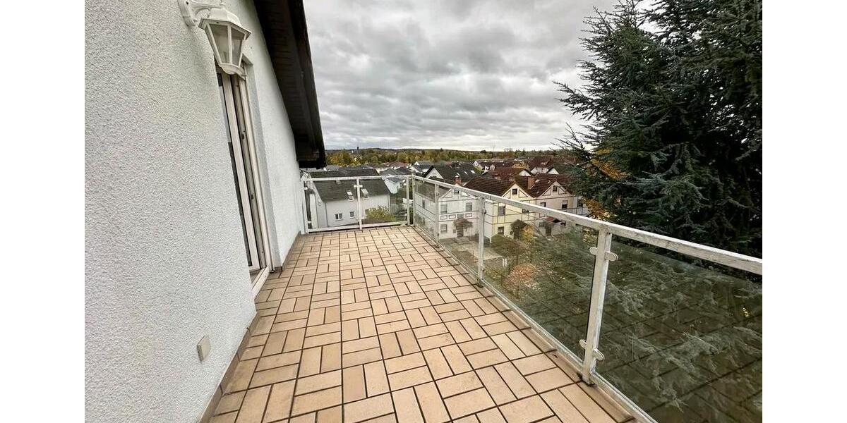 Dachgeschoßwohnung Langenselbold - 2 Zimmer, 84 m&sup2;, 195.000&euro; | Angebot:25221642