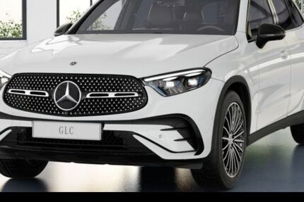 Mercedes-Benz GLC 220 9.900 km 57.450 &euro; Frankfurt 60599