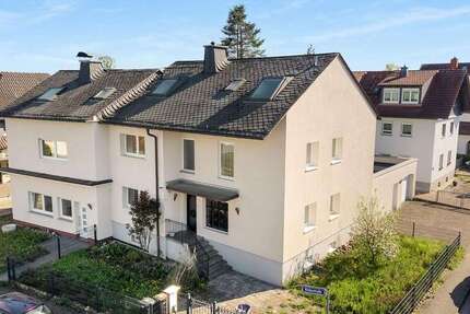 Haus Bad Homburg vor der Höhe Gonzenheim - 9 Zimmer, 280 m&sup2;, 2.800&euro; | Angebot:26444667