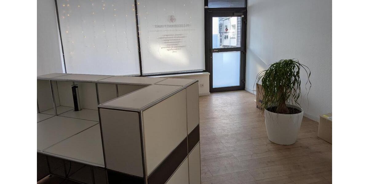 Attraktive Ladenfläche Gewerbefläche mit großer Wirkung zimmer