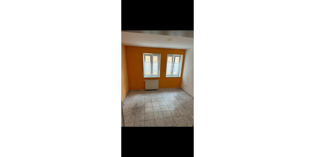 Etagenwohnung Hanau Großauheim - 2 Zimmer, 64 m&sup2;, 1.050&euro; | Angebot:25634126