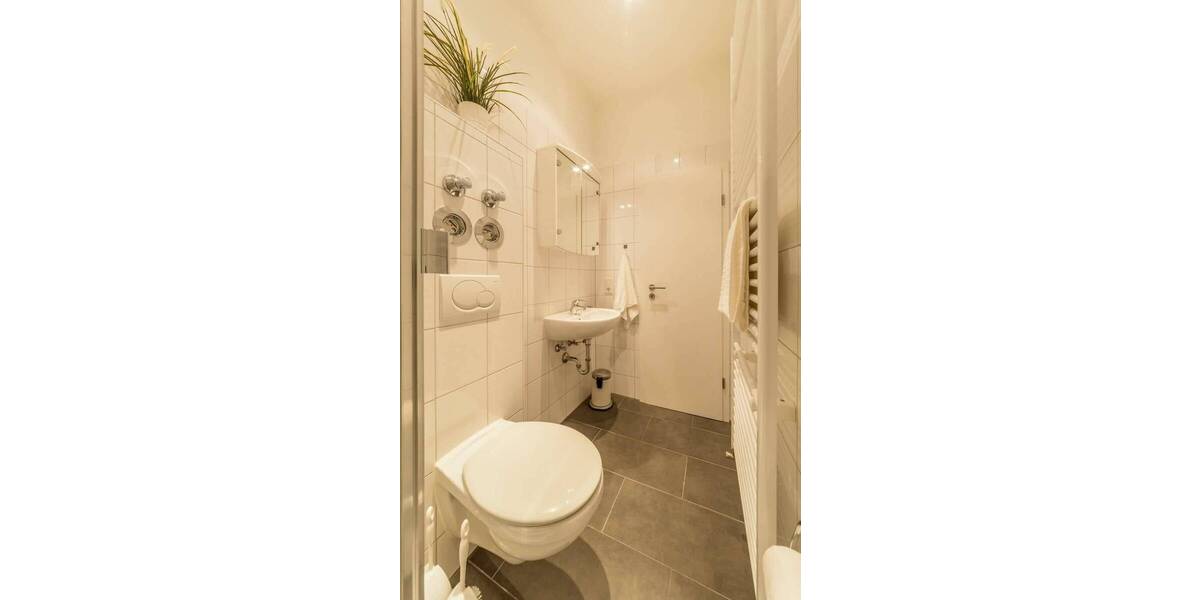 Etagenwohnung Frankfurt am Main Eschersheim - 2 Zimmer, 42 m&sup2;, 1.250&euro; | Angebot:26824533
