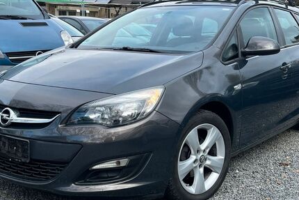 Opel Astra 117.000 km 5.390 &euro; Frankfurt 65933