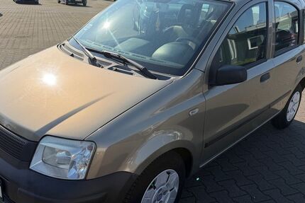 Fiat Panda 76.555 km 2.599 &euro; Frankfurt 60386