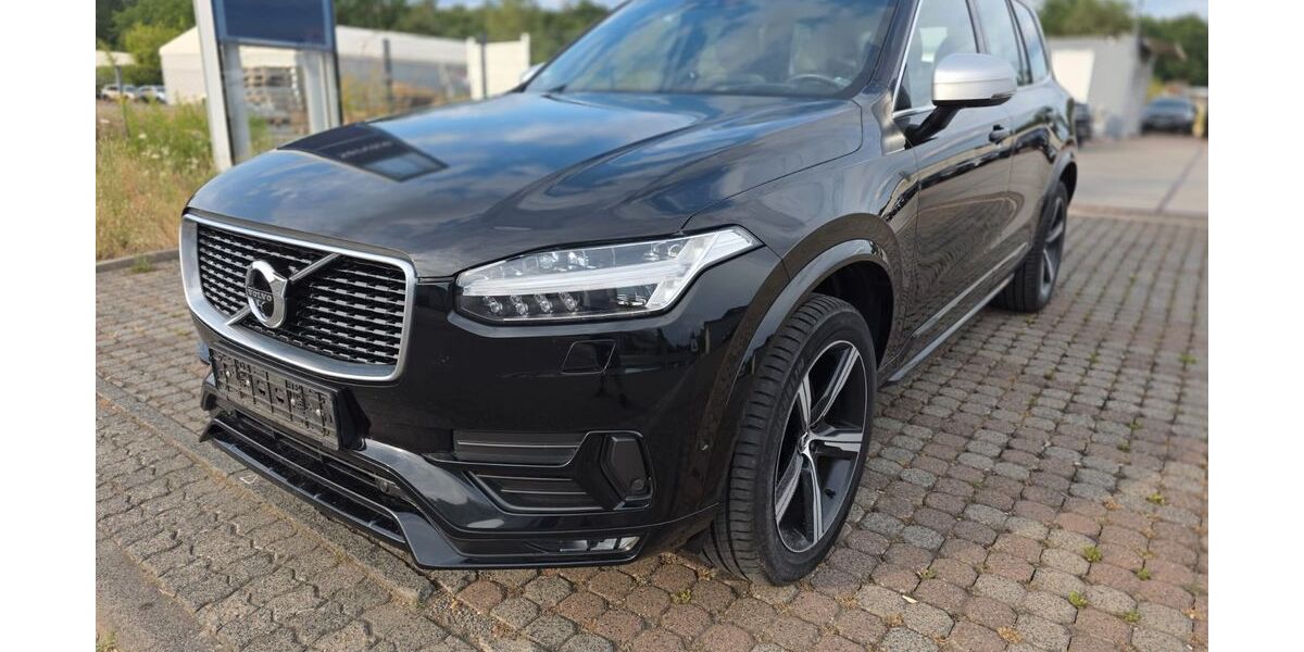 Volvo XC90 144.300 km 28.400 &euro; Kleinostheim 63801
