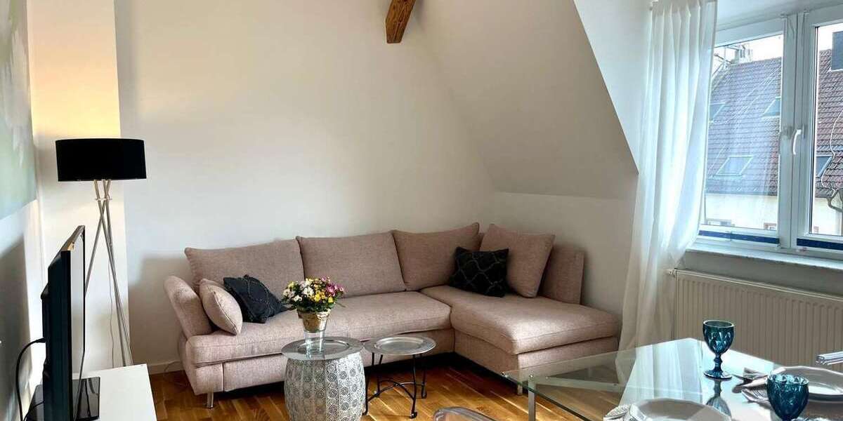 Etagenwohnung Frankfurt am Main Nordend Ost - 2 Zimmer, 82 m&sup2;, 1.300&euro; | Angebot:25373909