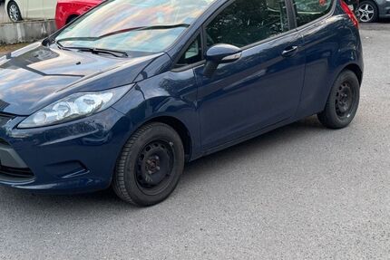 Ford Fiesta 43.000 km 4.099 &euro; Rüsselsheim 65428