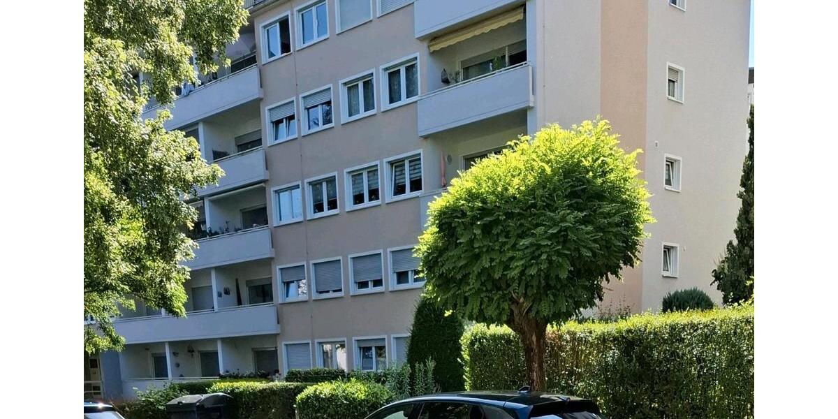 Etagenwohnung Bad Nauheim - 2.5 Zimmer, 70 m&sup2;, 315.000&euro; | Angebot:26986734