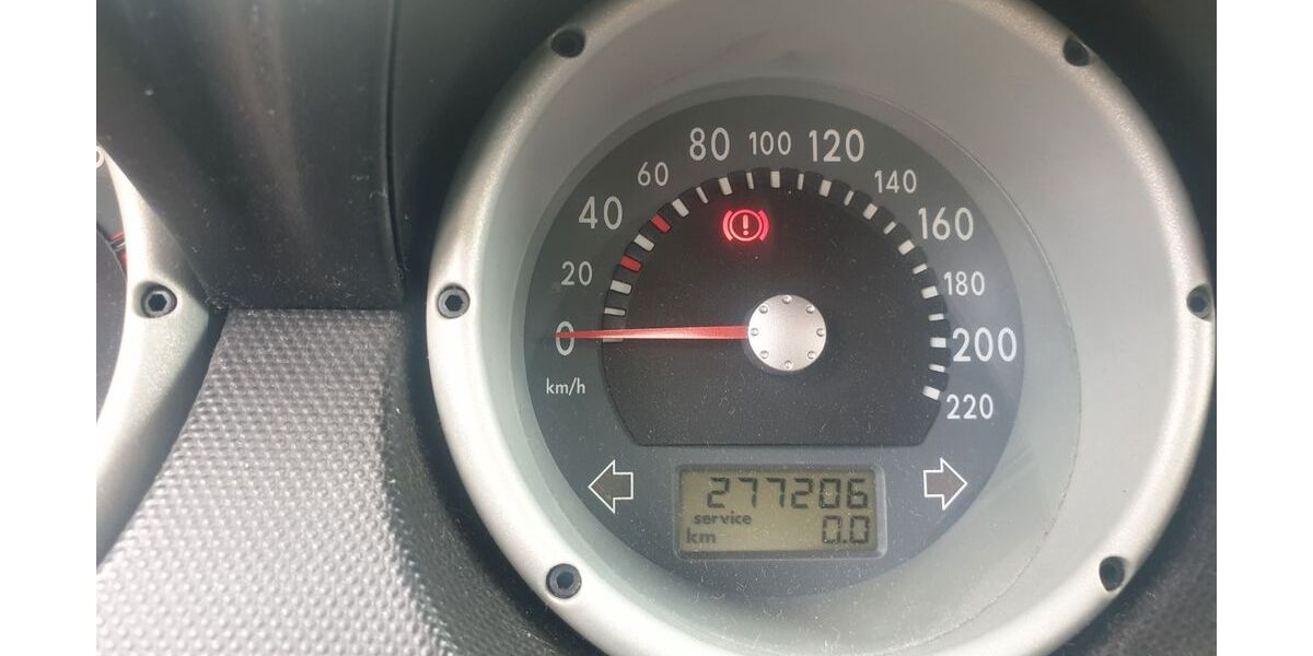 VW Lupo 277.200 km 850 &euro; rodgau 63110