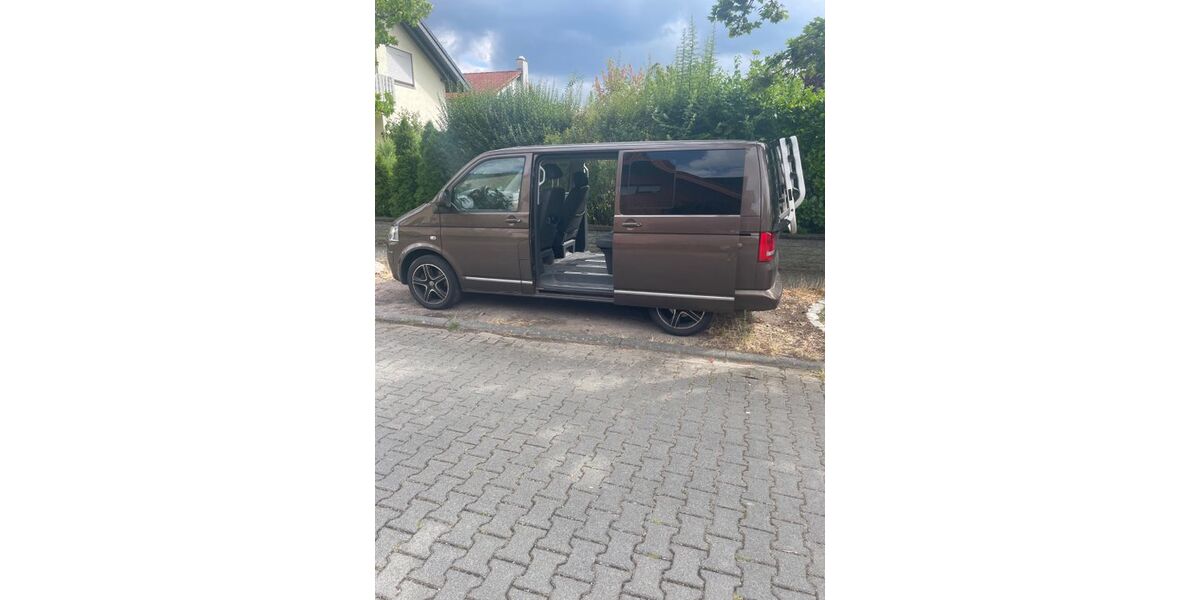 VW T5 Multivan 46.000 km 32.000 &euro; Nauheim 64569