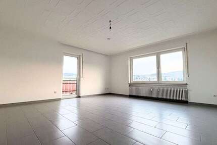 Wohnung Neu-Anspach Anspach - 3 Zimmer, 81 m&sup2;, 990&euro; | Angebot:25401298