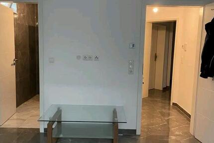 1 Moderne Zimmer Wohnung sofort zuvermieten 1 zimmer