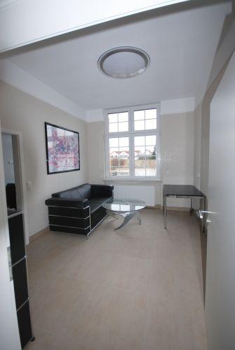 Etagenwohnung Raunheim - 2 Zimmer, 45 m&sup2;, 1.100&euro; | Angebot:25783685