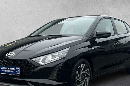Hyundai i20 14.000 km 17.970 &euro; Rüsselsheim 65428