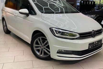 VW Touran 139.063 km 15.900 &euro; Neu-Isenburg 63263