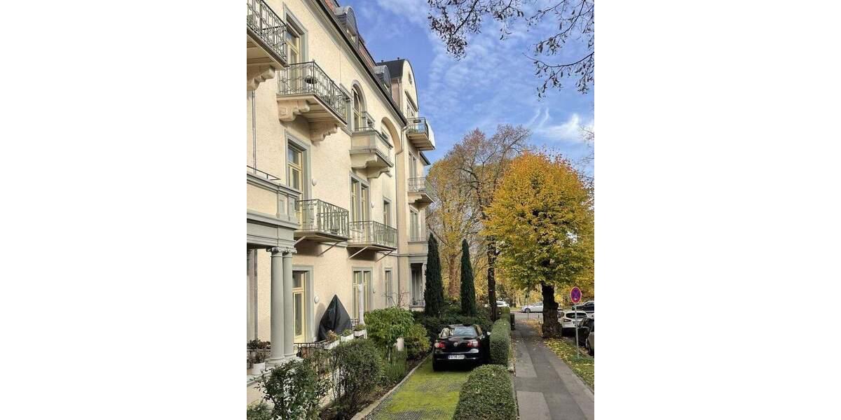 Bestlage Bad Nauheim: 1ZKBB am Kurpark, nach Süden, 40 qm, in Jugendstil-Baudenkmal 1 zimmer