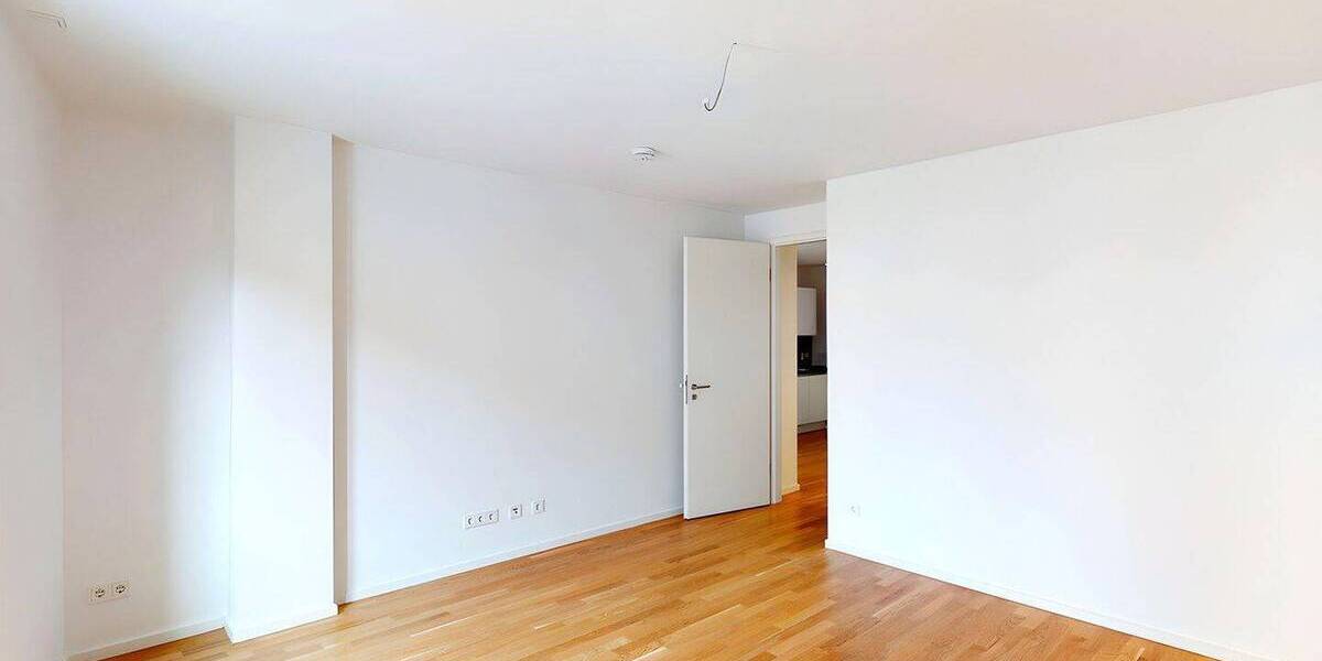 Etagenwohnung Frankfurt am Main Riederwald - 2 Zimmer, 67 m&sup2;, 1.000&euro; | Angebot:26903706