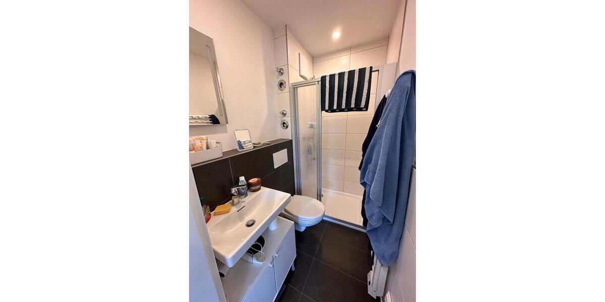 Hochparterre Frankfurt am Main Ginnheim - 1 Zimmer, 25 m&sup2;, 620&euro; | Angebot:26416802