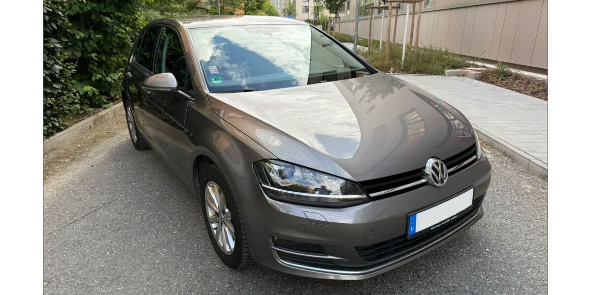 VW Golf 127.000 km 10.700 &euro; Bad Vilbel 61118