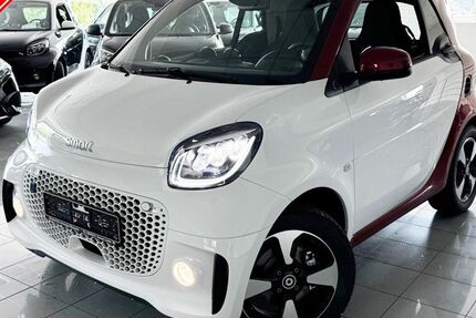 Smart ForTwo 5.882 km 16.950 &euro; Frankfurt/Main 60386
