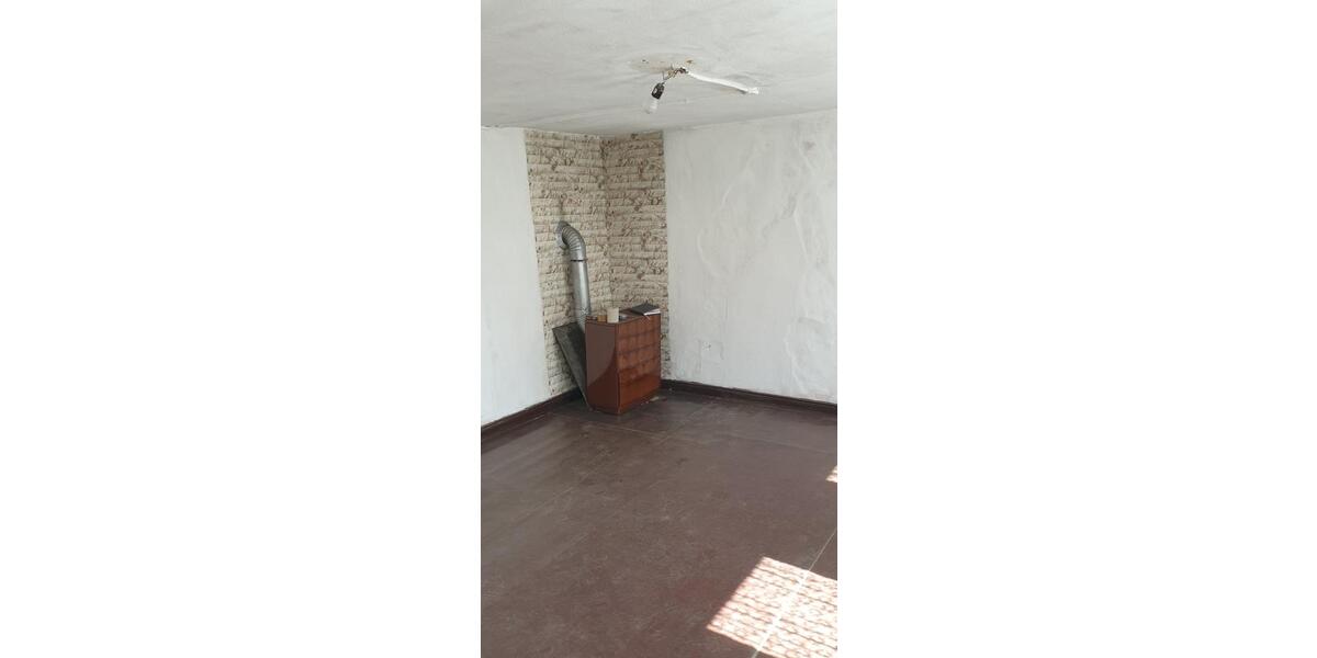 Reihenhaus Frankfurt am Main Niederrad - 10 Zimmer, 137 m&sup2;, 58.000&euro; | Angebot:16960480