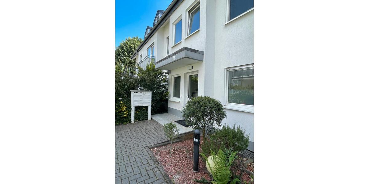 Provisionsfrei! Schöne 3-Zimmer-Gartenwohnung in Nieder-Erlenbach 3 zimmer