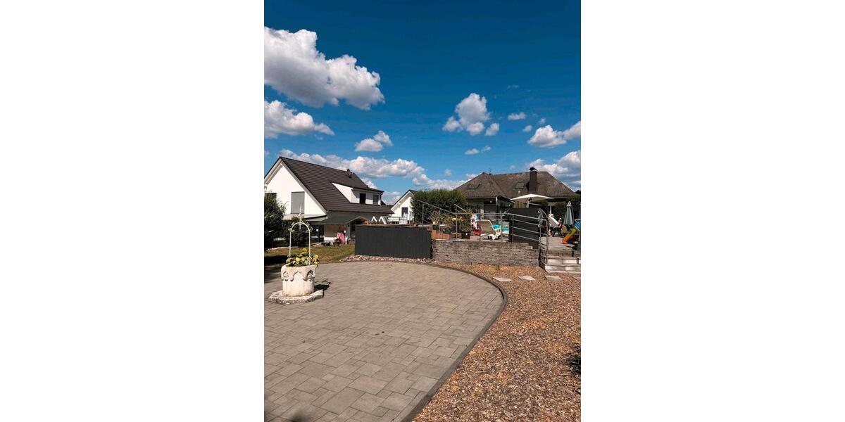 Einfamilienhaus Rodenbach - 10 Zimmer, 250 m&sup2;, 1.249.000&euro; | Angebot:27081698