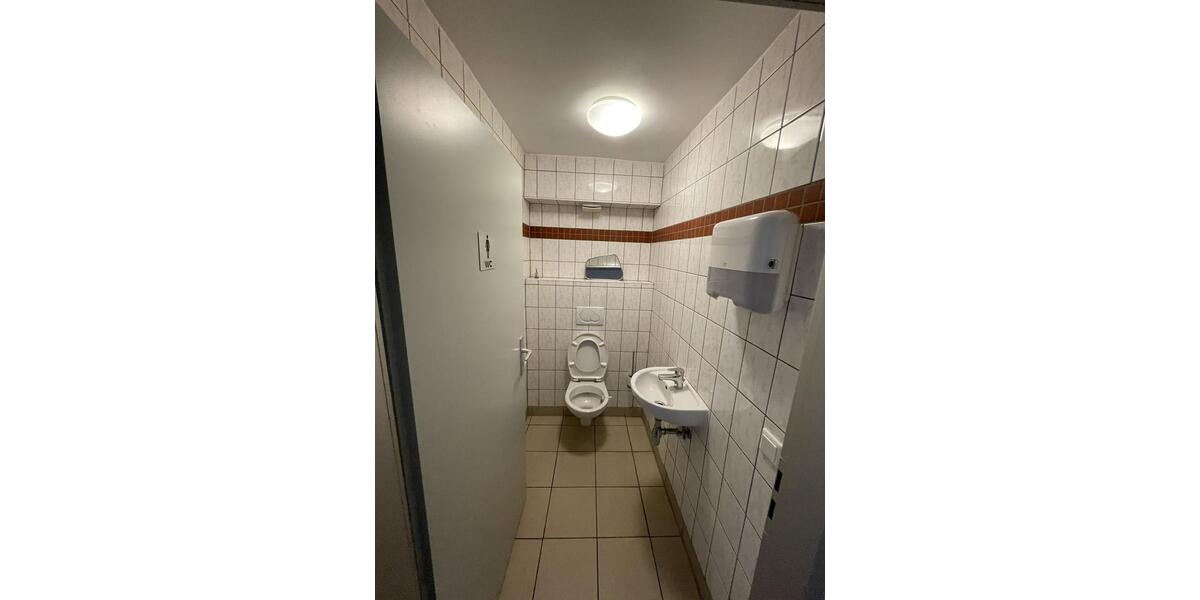 Gewerbeobjekt Frankfurt am Main Nied - 2.650&euro; | Angebot:23900332