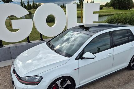 VW Golf 83.000 km 14.000 &euro; Griesheim 64347