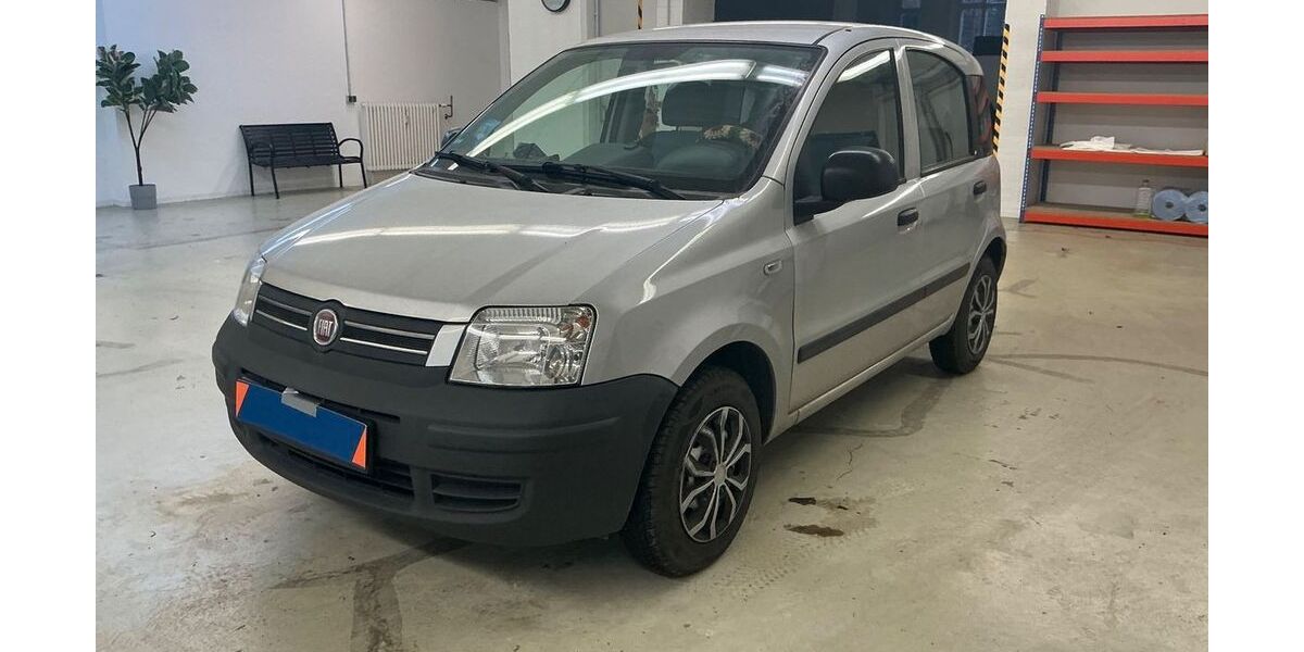 Fiat Panda 73.000 km 3.990 &euro; Frankfurt am Main 65933