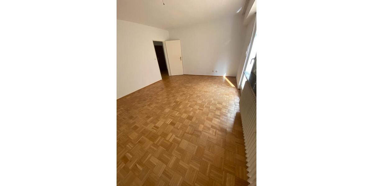 Hochparterre Bad Nauheim - 1 Zimmer, 52 m&sup2;, 550&euro; | Angebot:25656945