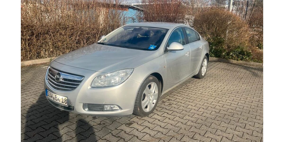 Opel Insignia 240.000 km 3.499 &euro; Offenbach 63069