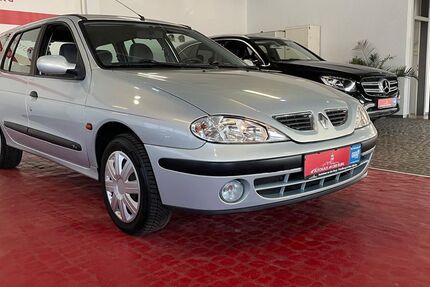 Renault Megane 146.868 km 1.500 &euro; Ober Mörlen 61239