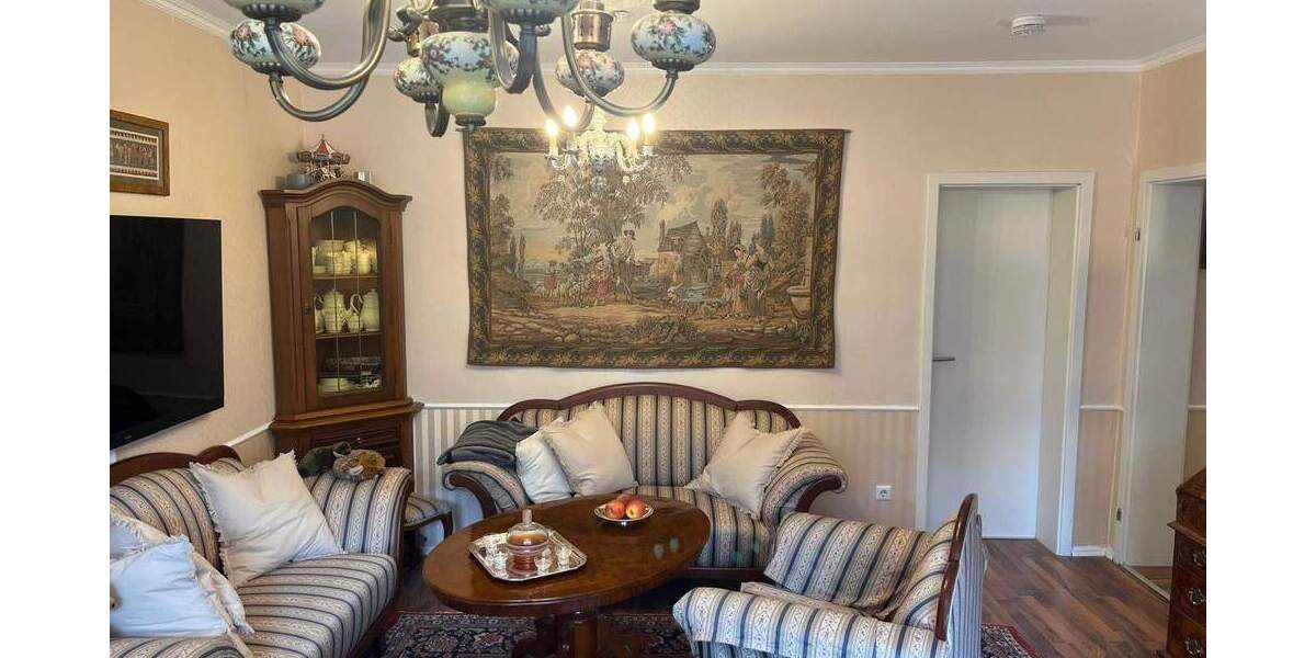 Etagenwohnung Bad Homburg vor der Höhe Bad Homburg - 4 Zimmer, 80 m&sup2;, 319.000&euro; | Angebot:26627301