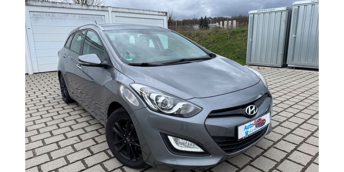 Hyundai i30 105.000 km 7.999 &euro; Friedrichsdorf bei Frankfurt Main 61381