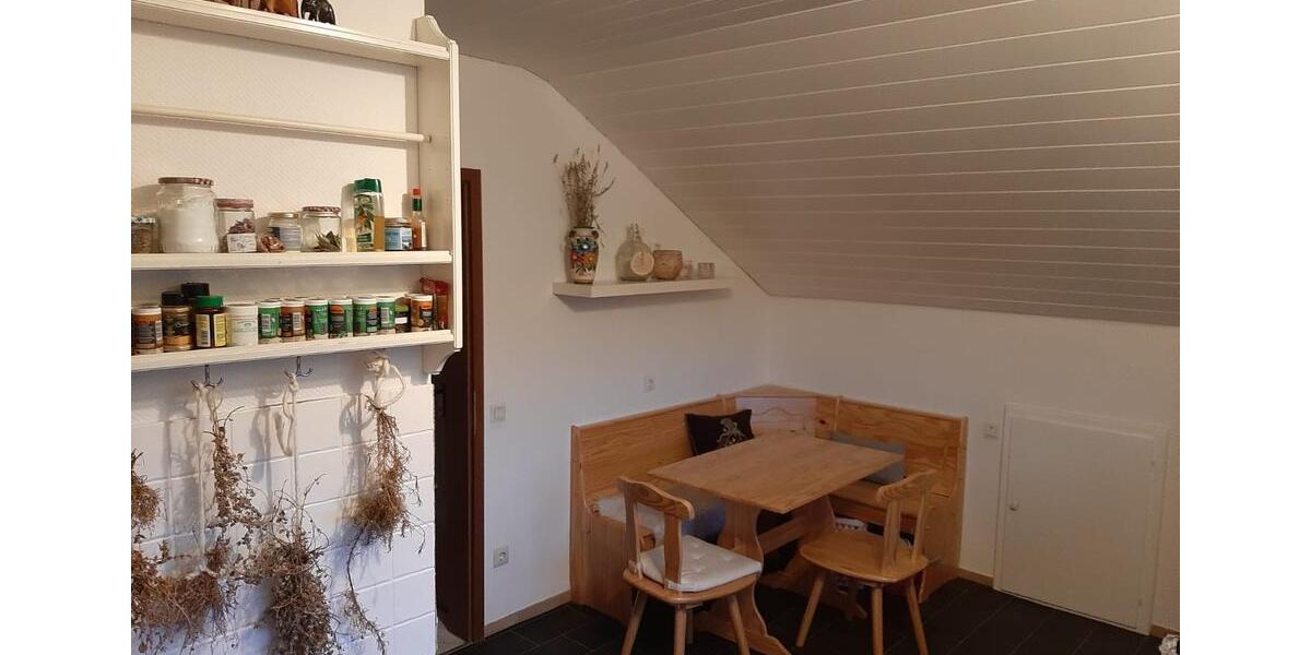 Dachgeschoßwohnung Trebur - 3 Zimmer, 115 m&sup2;, 1.200&euro; | Angebot:25427563